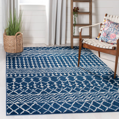 Mangum Southwestern Hand Woven Area Rug