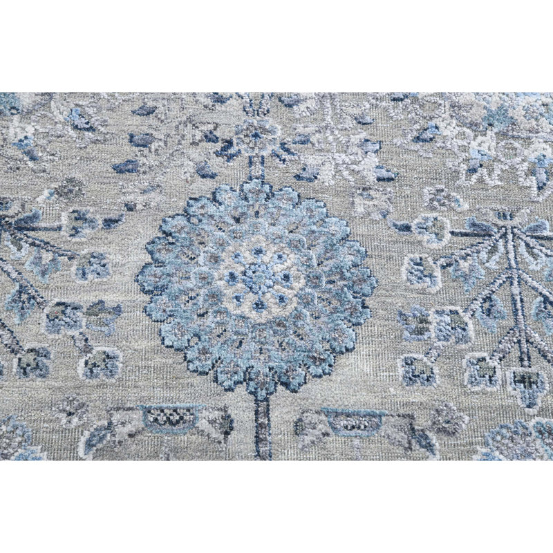 Floral Area Rug in Gray/Light Blue, Rectangle 8' x 10'