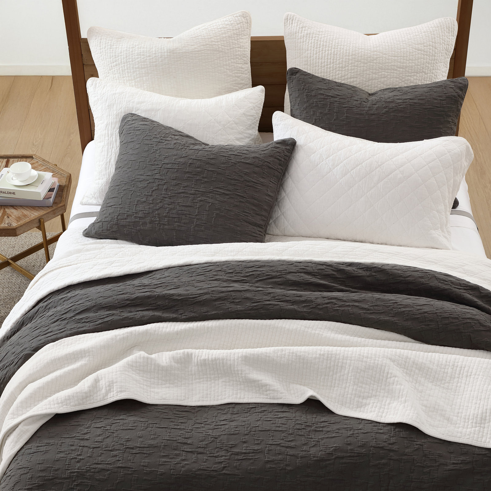 Bloomville Cotton Duvet Cover Set, King Duvet Cover + 2 King Shams, Gray