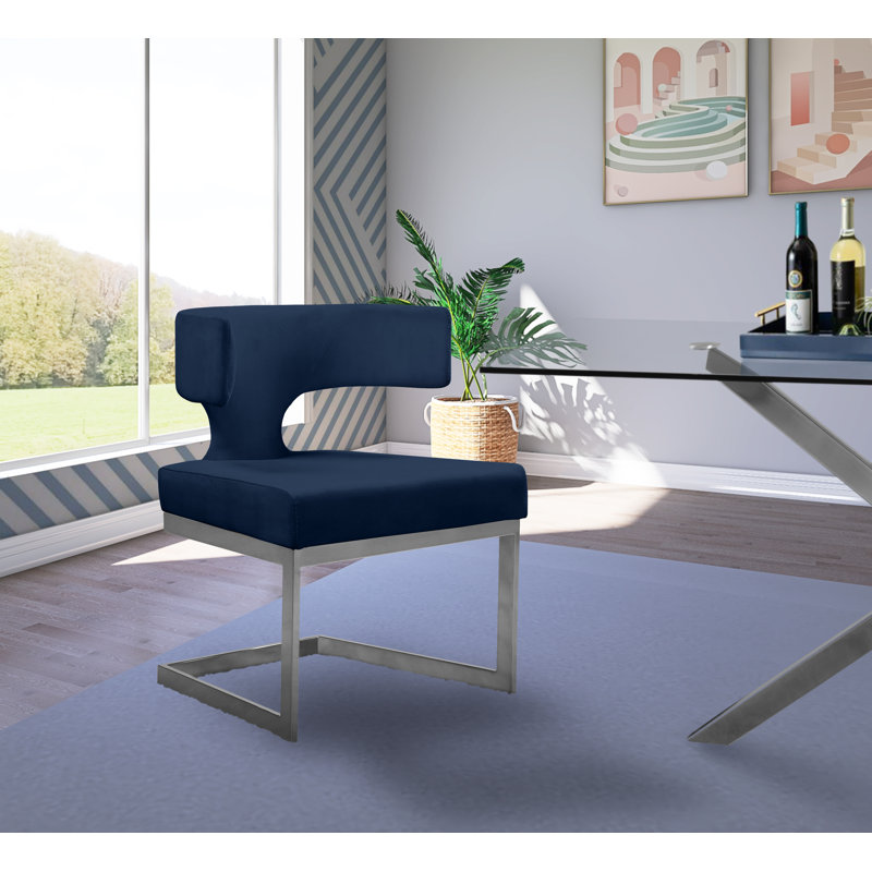 Chaise d'appoint en velours Alexandra, Velours marine, Chrome chrome