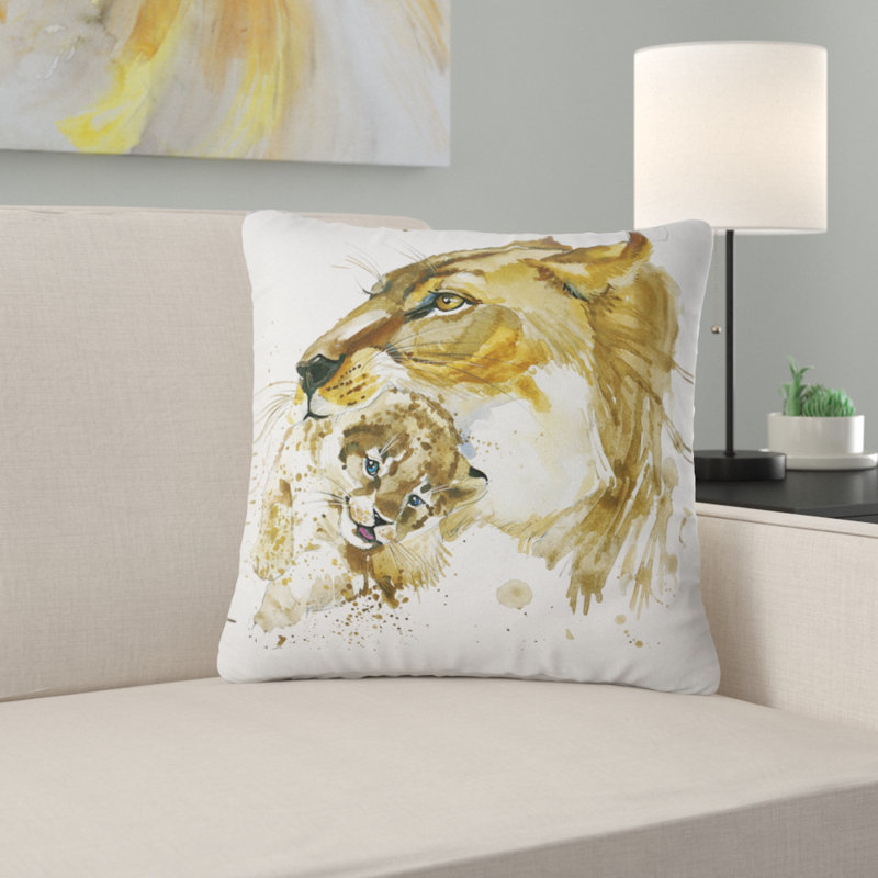 Lionne et ourson - Coussin décoratif à imprimé animal, 16 po x 1 po, Carré