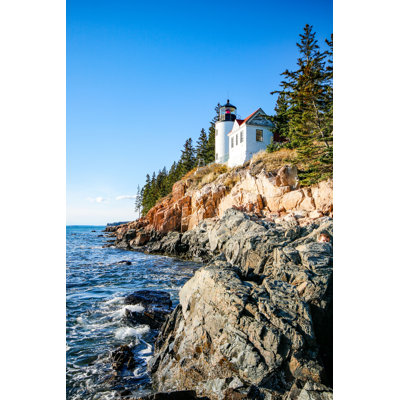 " Lighthouse In Maine " by Lauraag