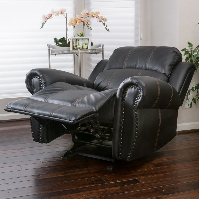 Fauteuil inclinable manuel Faulks avec garniture Ã  clous, Similicuir noir