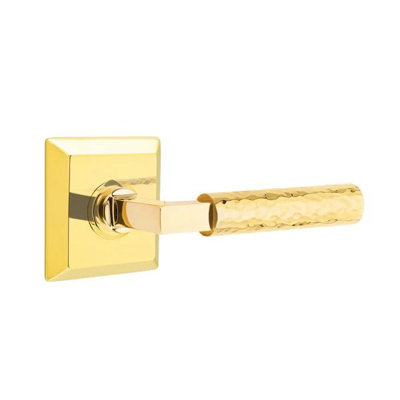 Mortaise intérieure Emtek Select avec rosette Quincy et tige carrée en L, levier martelé