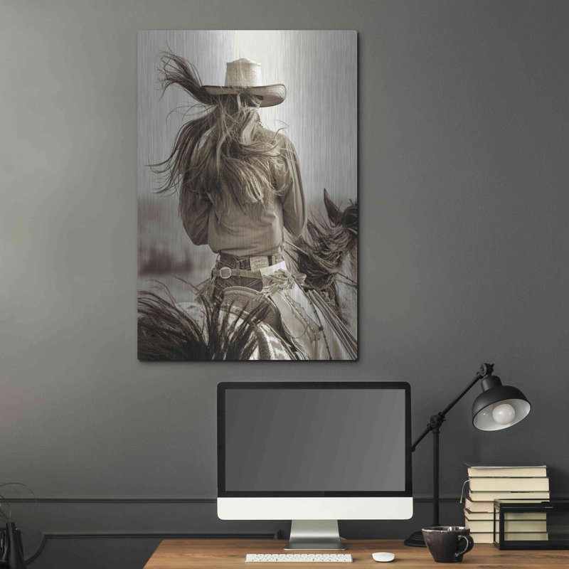 «Cowgirl» par Lisa Dearing, H 36 po x l 24 po