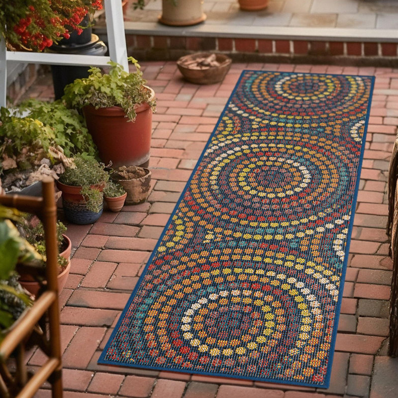 Gracye Geometric Indoor / Outdoor Rug, Runner 2' x 5'1"