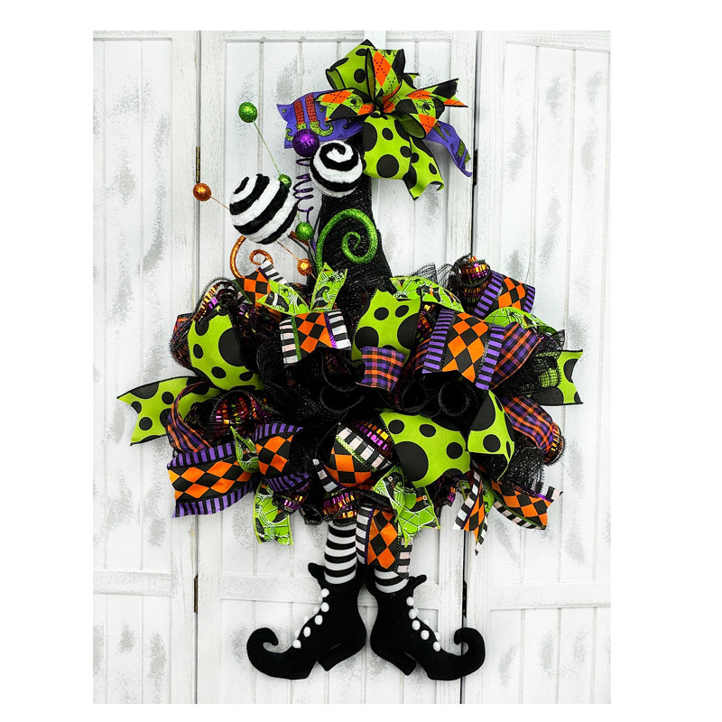 Couronne d'Halloween sorcière chapeau et pattes déco en maille