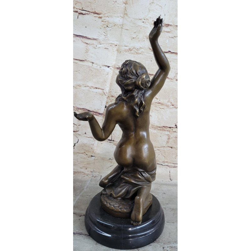 Figurines et sculptures