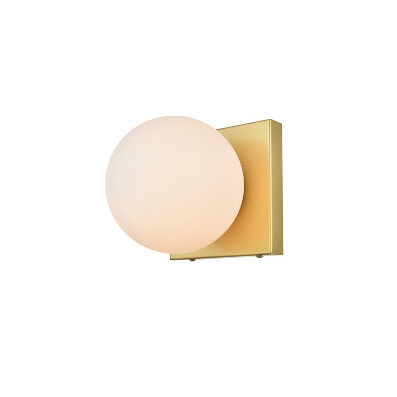 Applique murale de salle de bain à intensité variable Isabeth, Laiton, H 6 po x l 22 po x P 22 po, 3 lumières