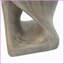Table basse à spirale grise aspect bois gris MGO - sans assemblage, pour une utilisation intérieure / extérieure