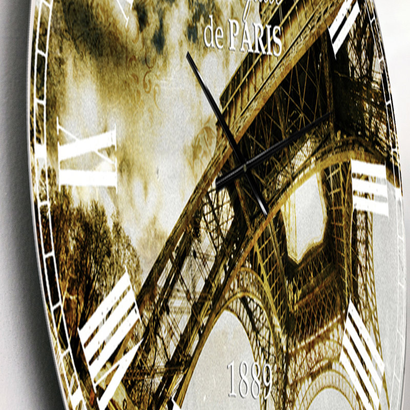 Horloge murale Swigart Farmhouse Paris Eiffel Tower in Sunny Winter Morning, Petit