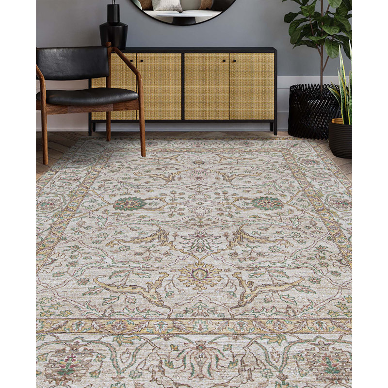 Sultanabad Wool Oriental Area Rug in Cream