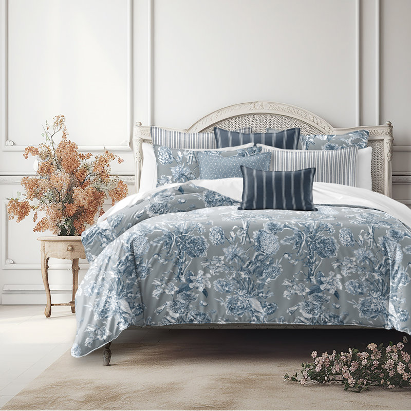 Alexandria Shadow Cotton Duvet Cover Set, Queen Duvet Cover + 7 Additional Pieces
