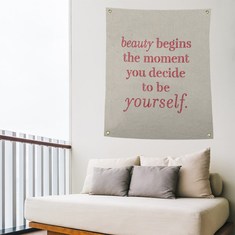Tapisserie citation en polyester true, H 59 pi x l 50 po, Blanc / Rouge