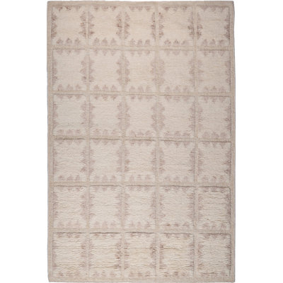 Wilder Pearl Area Rug