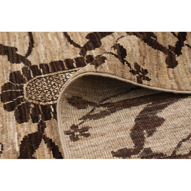 Tapis unique en laine noué à la main brun clair de style nouvel âge de 18 pi 4 pi x 5 pi 10 po pako