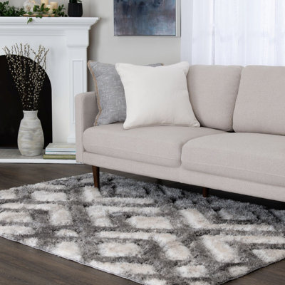 Brayden Studio® Guruzne Marlon Beige /Grey Geometric Indoor Polypropylene/Polyester Area Rug