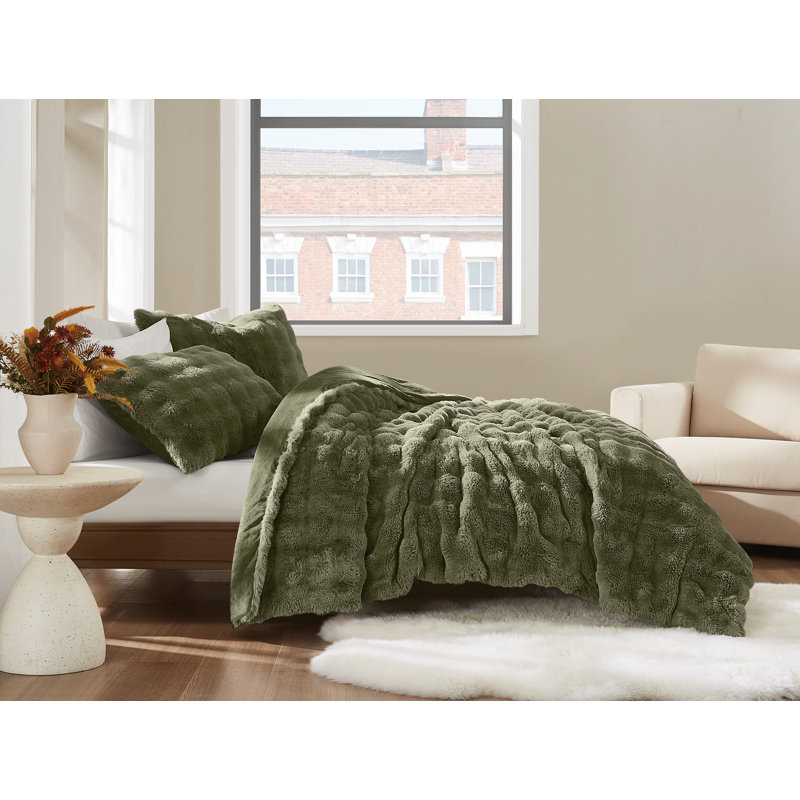 Brooklyn Loom Bubble Faux Fur Comforter Set, King Comforter + 2 Shams, Green