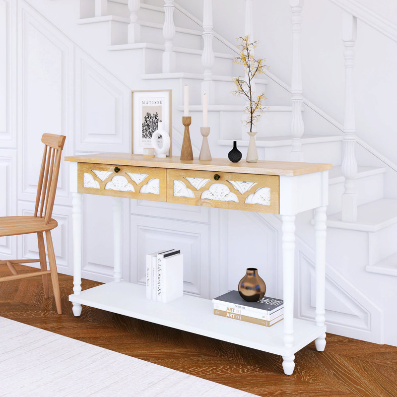 Console polyvalente avec plusieurs options de rangement pour rehausser la décoration intérieure