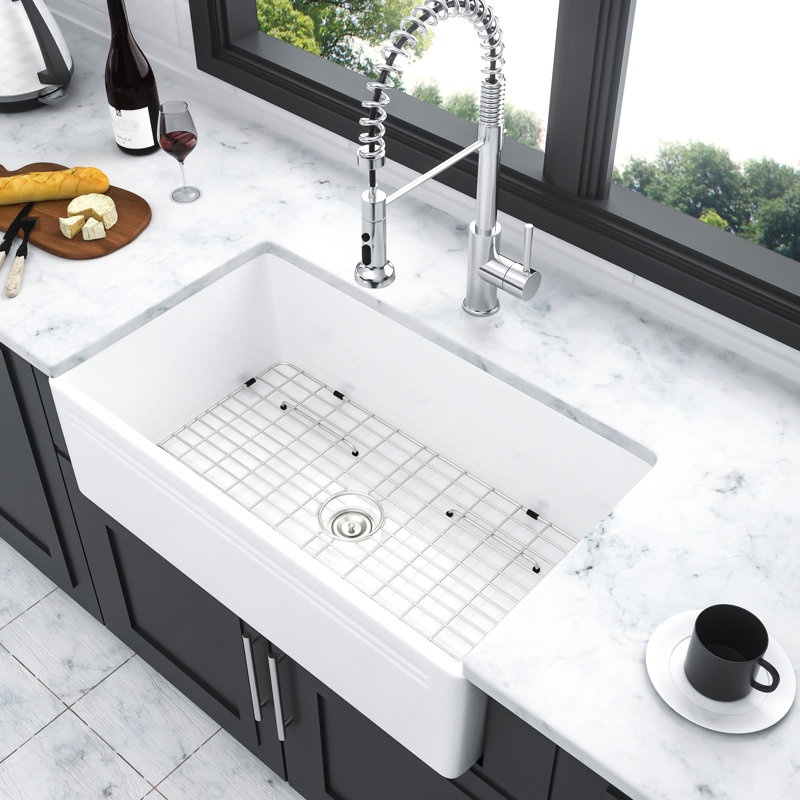 Tablier 30 po - évier de cuisine en céramique blanc à l'avant, réversible pour une installation personnalisée, grille de vaisselle en acier inoxydable 304 et crépine, décoloration