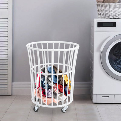 Panier à linge en métal avec roulettes