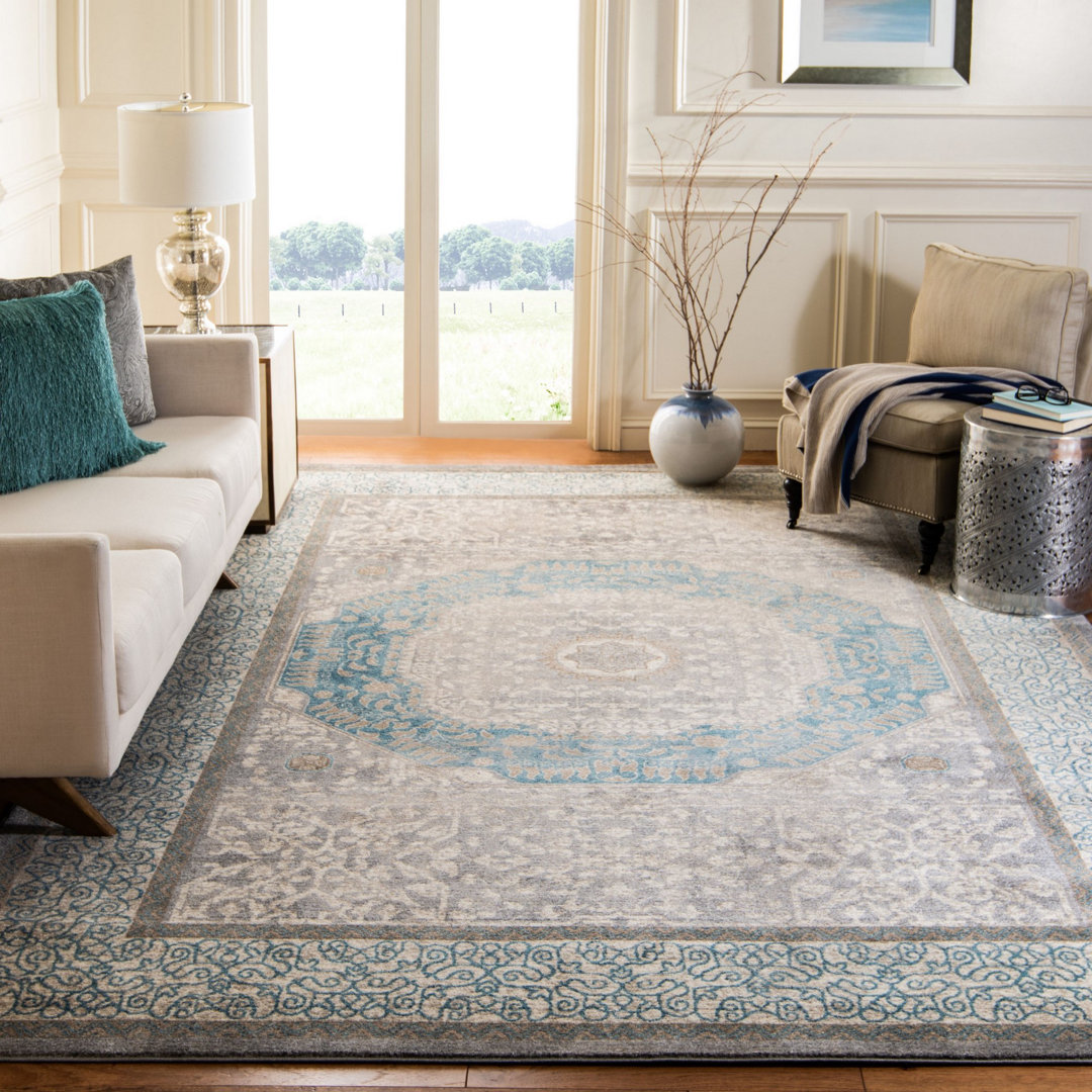 Weigle Sofia Performance Oriental Rug Alcott Hill® Rug 
