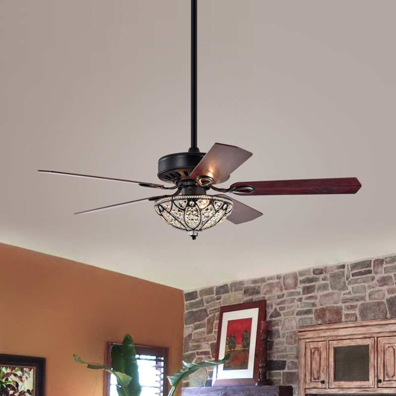 Ventilateur de plafond à 5 pales de 52 po avec télécommande et ensemble d'éclairage inclus Winsett