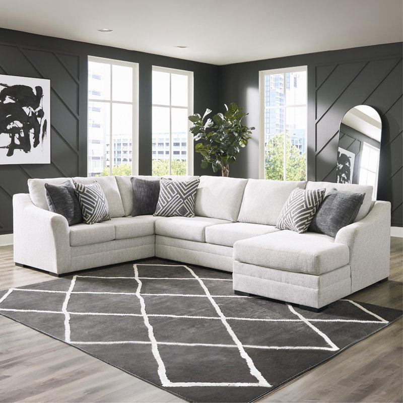 Koralynn 3-Piece Sectional With Chaise, Left Hand Facing