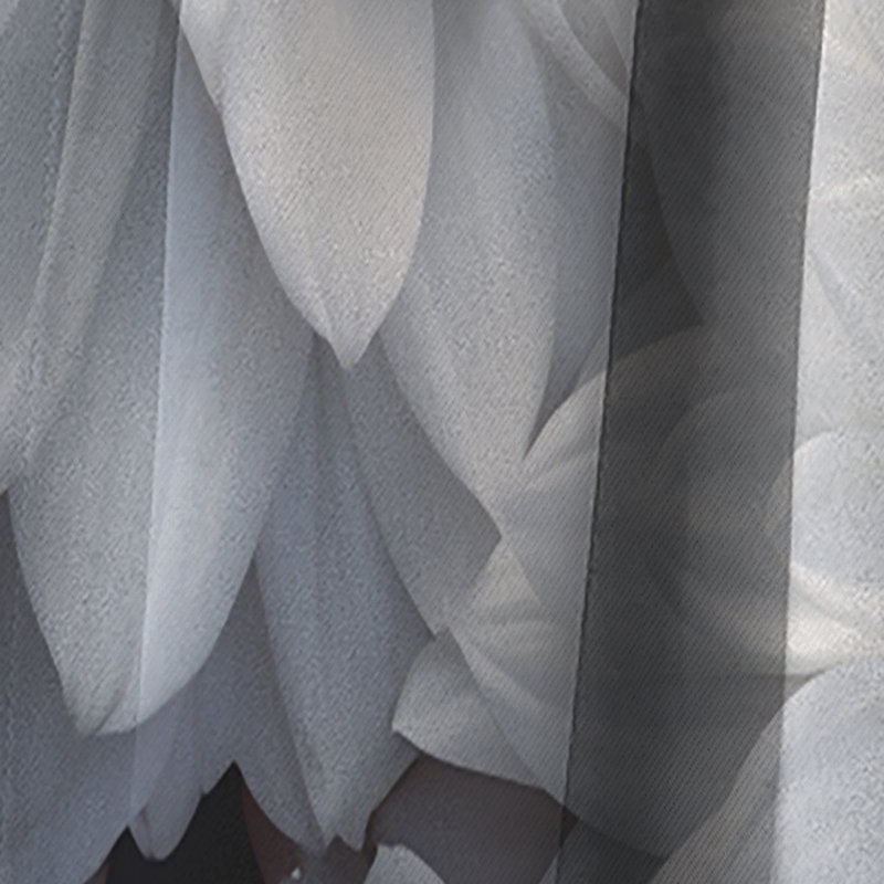 Rideau occultant blanc à motif floral pureté - Chrysanthemums, L 52 po x L 84 po