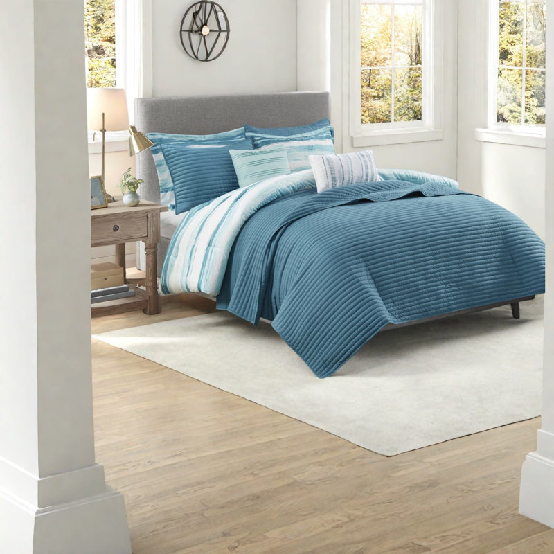 Luxury 8-piece Seersucker Bedding Set, Aqua Polyester, Modern Style For Bedroom Decor
