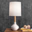 Lampe de table blanche 25 po Ieuan