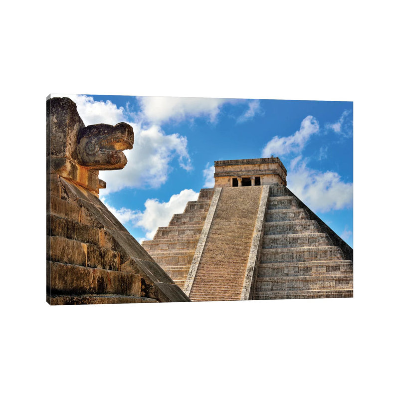 «El Castillo, Mayan Ruin, Chichen Itza I» par Susanne Kremer - Photographie sur toile tendue, H 18 po x l 26 po x P 1,5 po