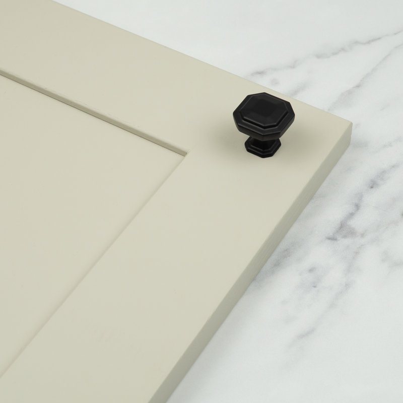 Matt Black Octagon Handles & Coordinating Knob, 30mm Knob