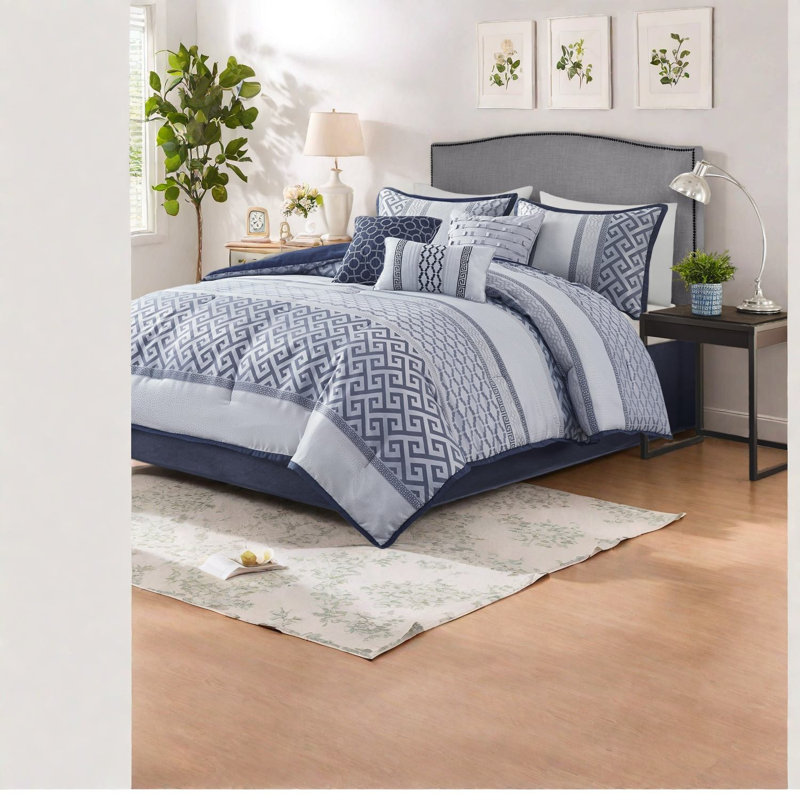 Luxury 7 Piece Polyester Bedding Sets, Jacquard Traditional Home Decor