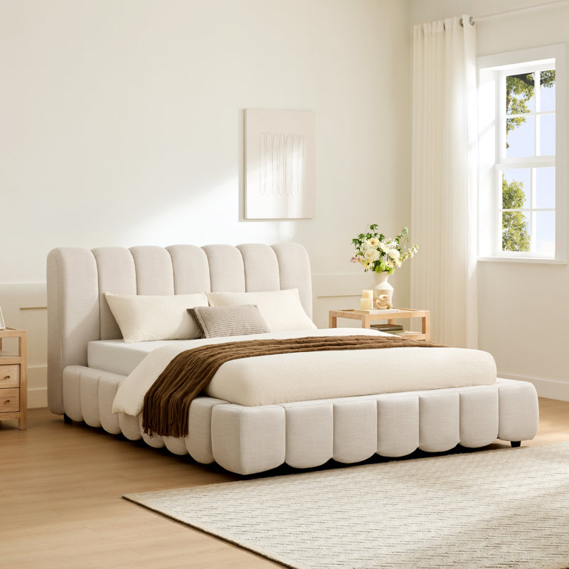 Satri Modern Channel-Tufted Upholstered Platform Bed, Queen