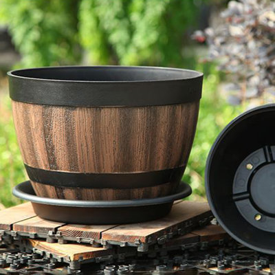  Pot de fleurs en faux tonneau de whisky en forme de tonneau pour la maison