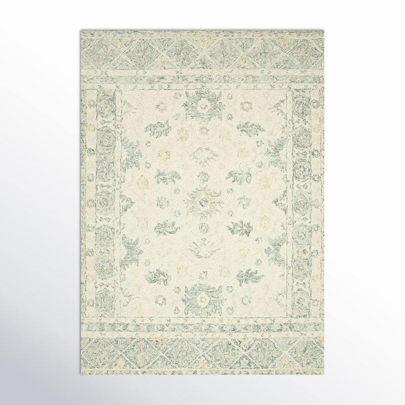 Aden Hand Hooked Wool Oriental Indoor Rug, Rectangle 2'3" x 3'9"