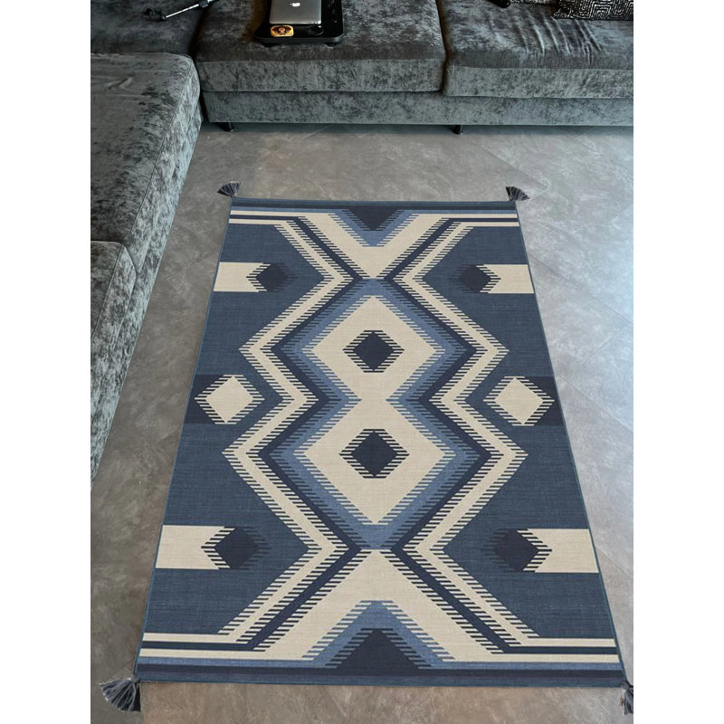 Tapis Krakow, Rectangle 2 pi 7 po x 4 pi 11 po