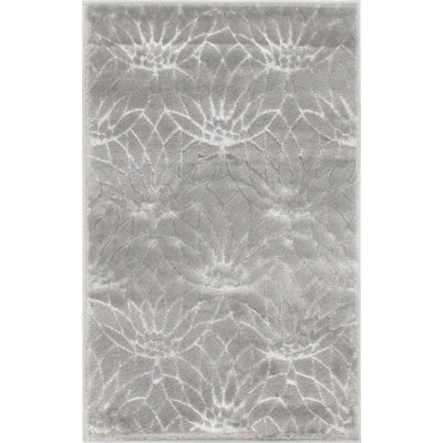 Glitzy Geometric Indoor Rug