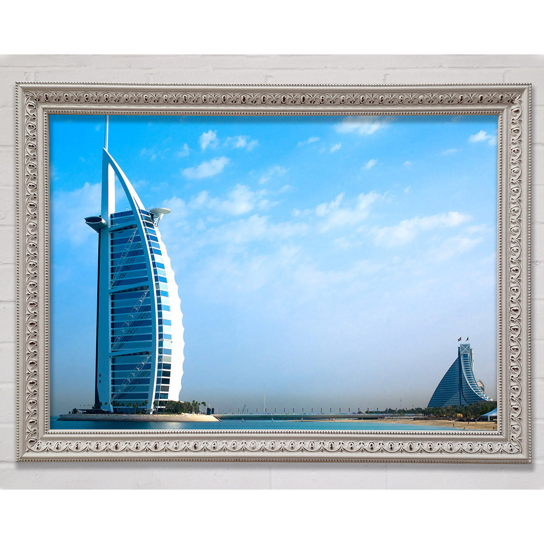 Burj Al Arab Dubai In The Morning Sky - Einzelne Bilderrahmen Kunstdrucke