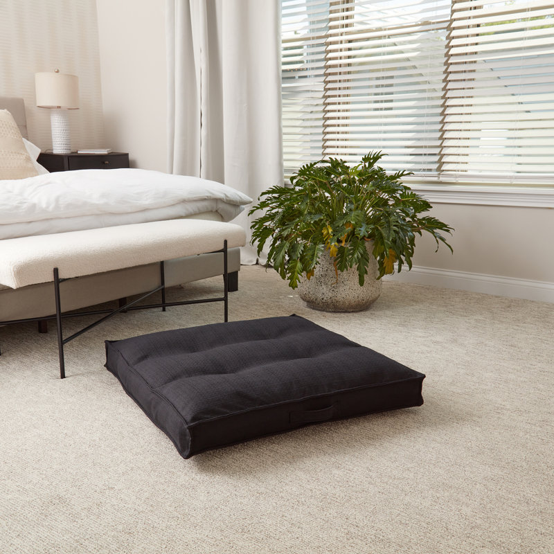  Coussin de sol en polyester, H 5 po x l 32 po, Noir