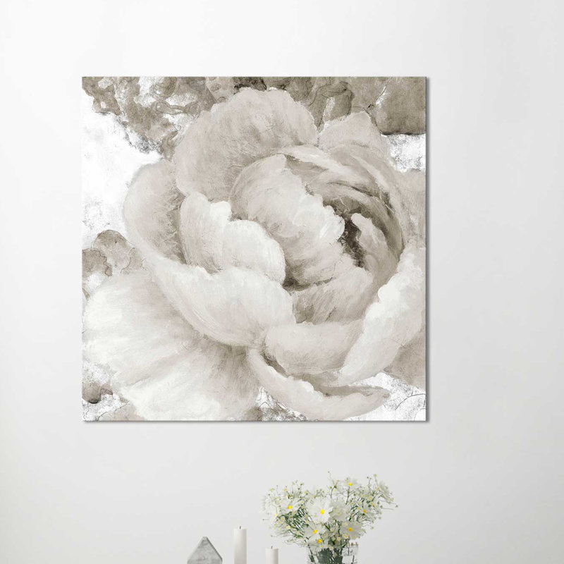 «Light Grey Flowers II» par Lanie Loreth - reproduction, H 18 po x l 18 po x P 1 po, Toile tendue