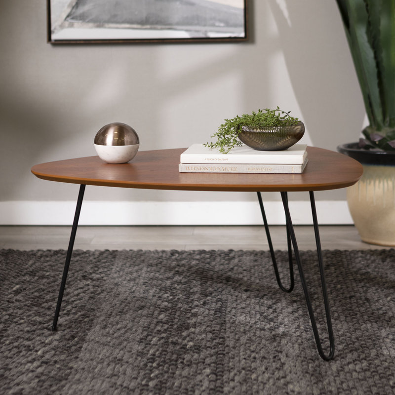 Table basse avec pieds en épingle à cheveux 32 po Gila