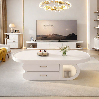 Petite table basse de style crème