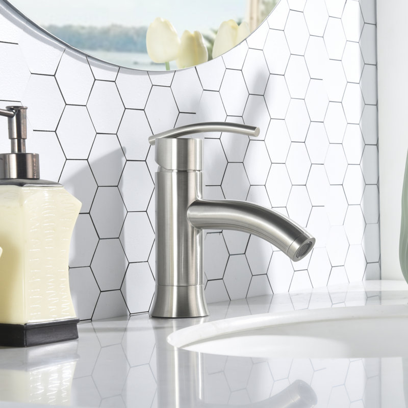 Robinet pour salle de bain à poignée simple avec drain Kree Sweep - nickel brossé, Nickel brossé