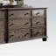 Commode en chêne vieilli