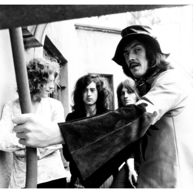 Les membres de la bande de Led Zeppelin au Château Marmont - photographie non encadrée, H 8 po x l 10 po