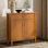 Armoire de rangement transitionnelle en bois massif avec tiroirs et tablettes réglables Warm Shaker