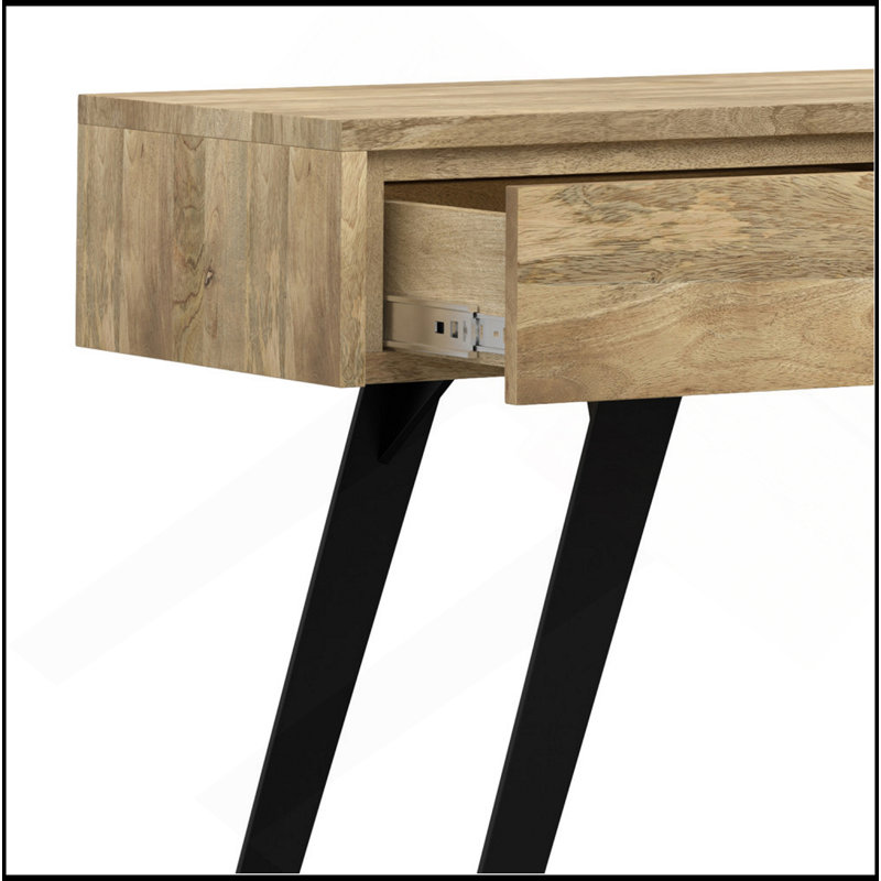 Console Lowry, Naturel
