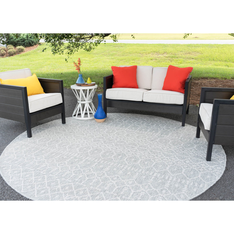 Ahders Indoor / Outdoor Rug, Round 5'1"